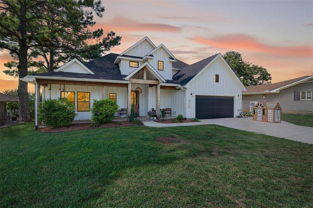 Gainesville, TX 76240,402 Kiowa Drive W