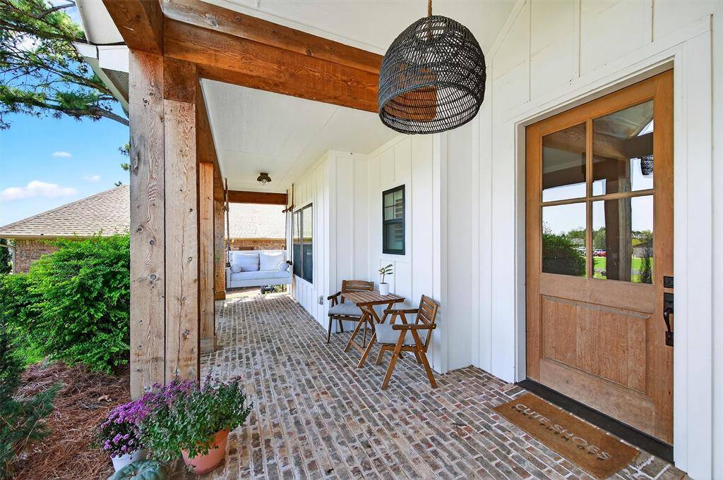 Gainesville, TX 76240,402 Kiowa Drive W