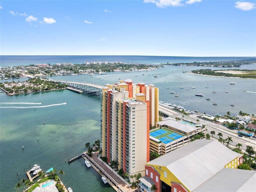 Riviera Beach, FL 33404,2650 Lake Shore Dr #1704