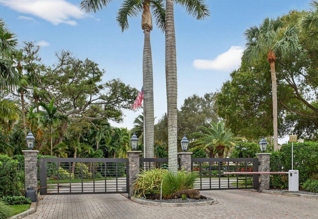 Fort Lauderdale, FL 33309,2689 Oak Tree Dr