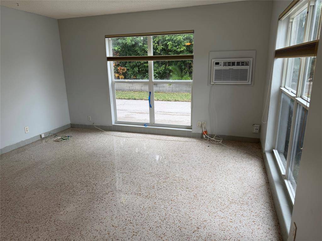 Fort Lauderdale, FL 33304,2612 NE 13th Ct