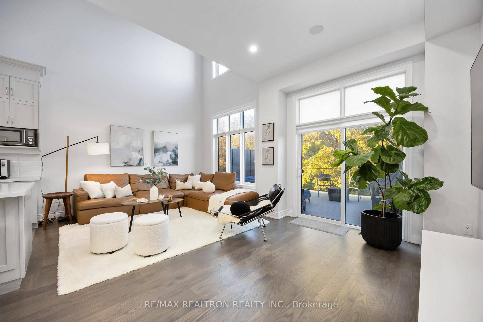 Vaughan, ON L6A 4Z8,600 Marc Santi BLVD