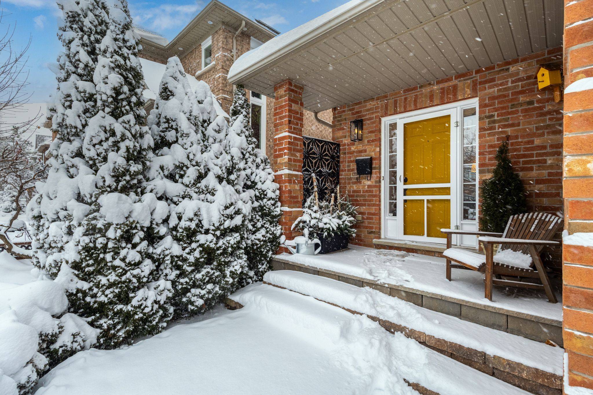 Oakville, ON L6M 4C6,2249 Woodcrest DR