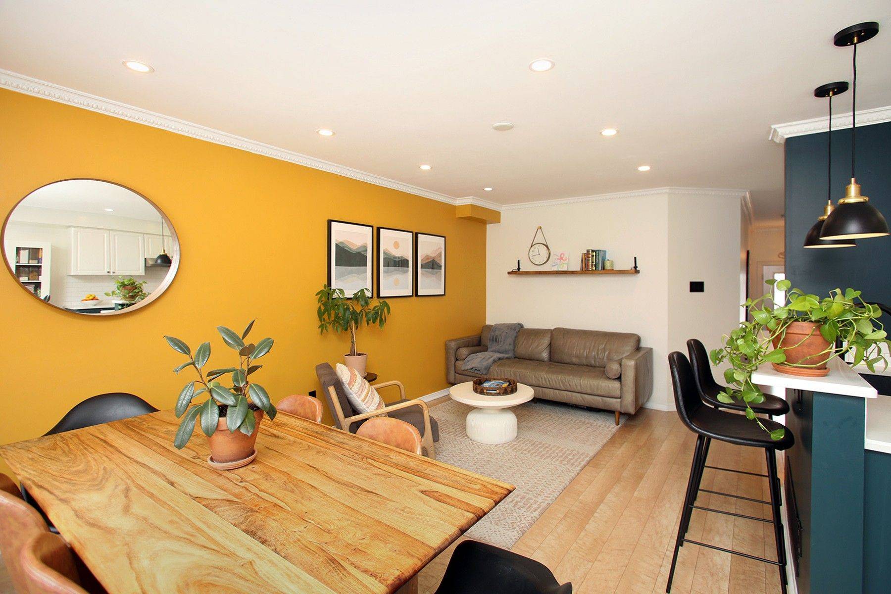 Mississauga, ON L5V 2M6,5223 Fairford CRES #55