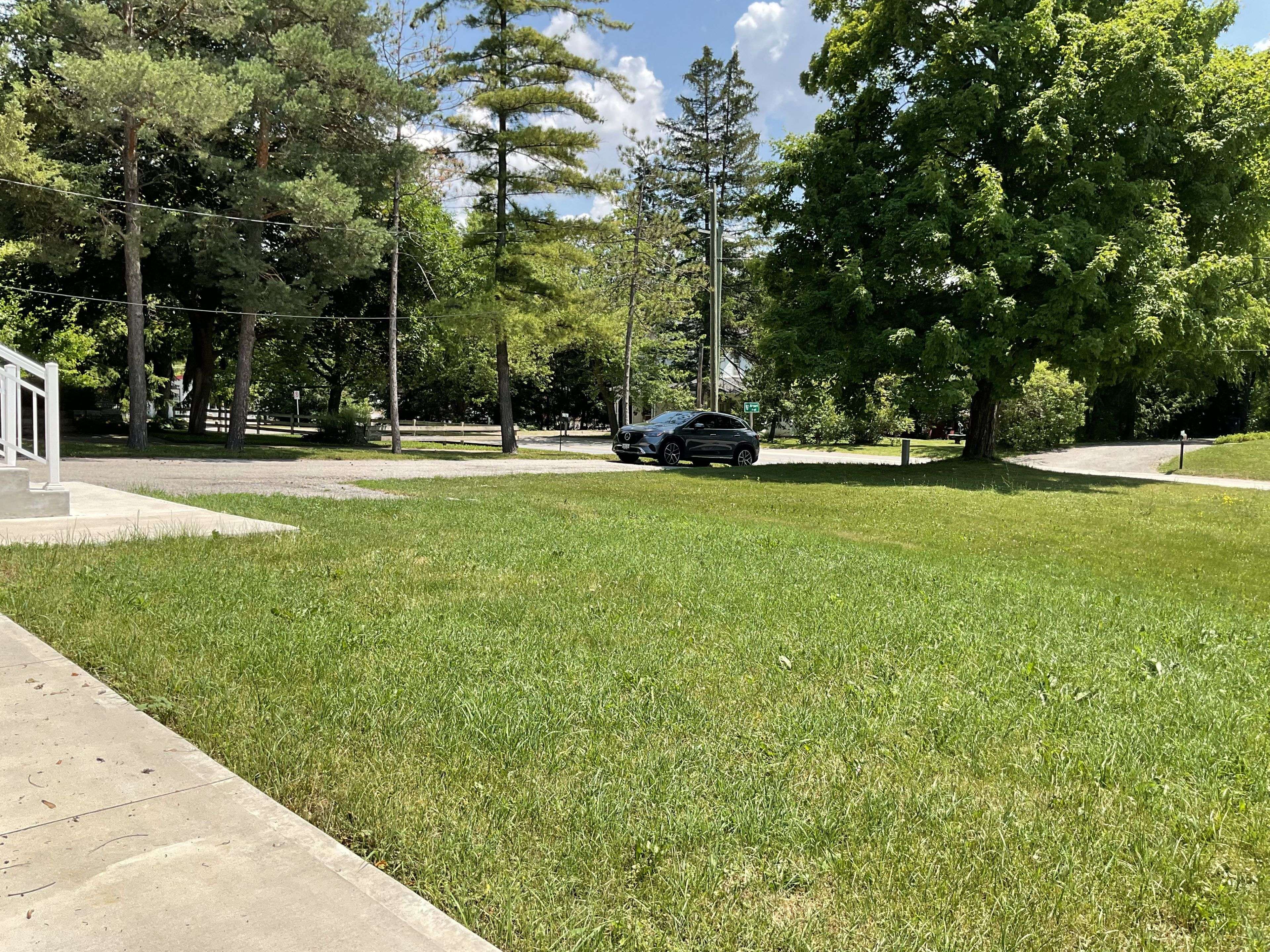 Caledon, ON L7C 1E6,5968 Olde Baseline RD