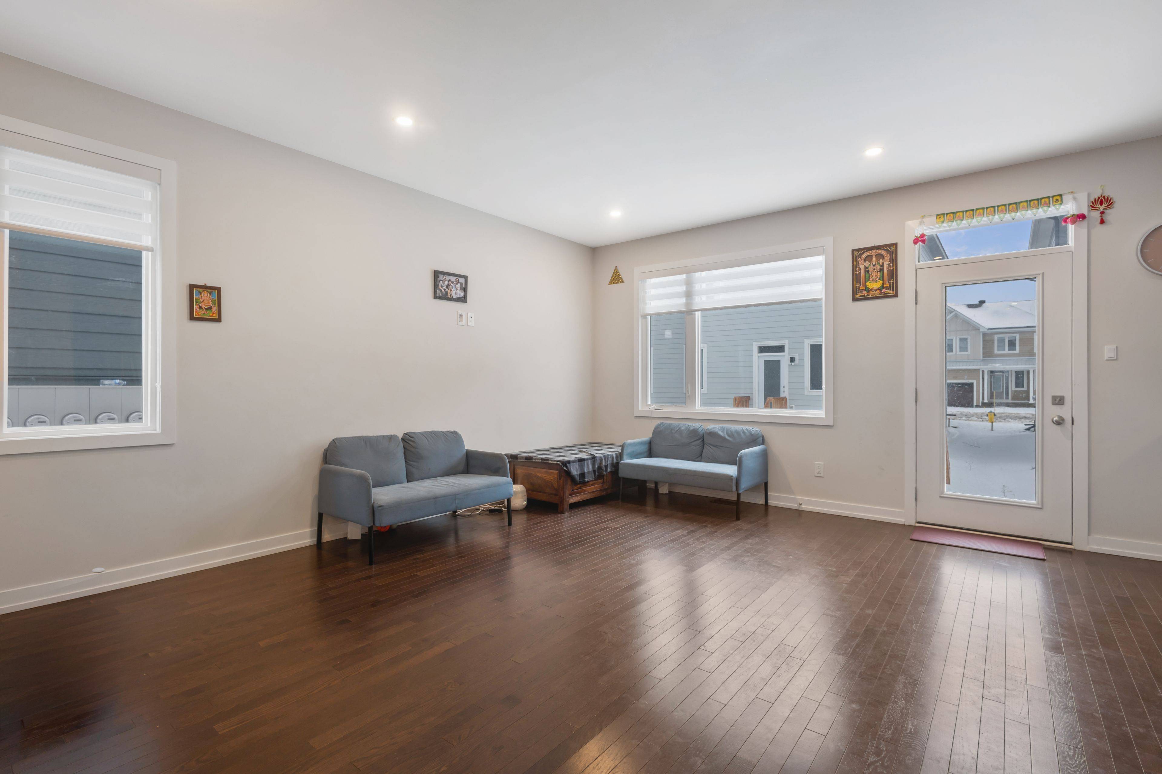 Stittsville - Munster - Richmond, ON K0A 2Z0,578 Oldenburg AVE