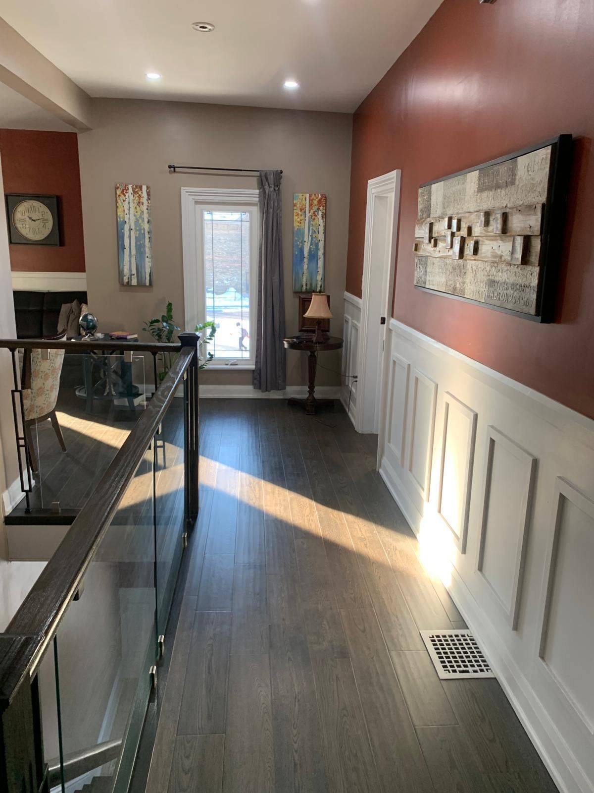 Cambridge, ON N1R 1W6,174 Main ST