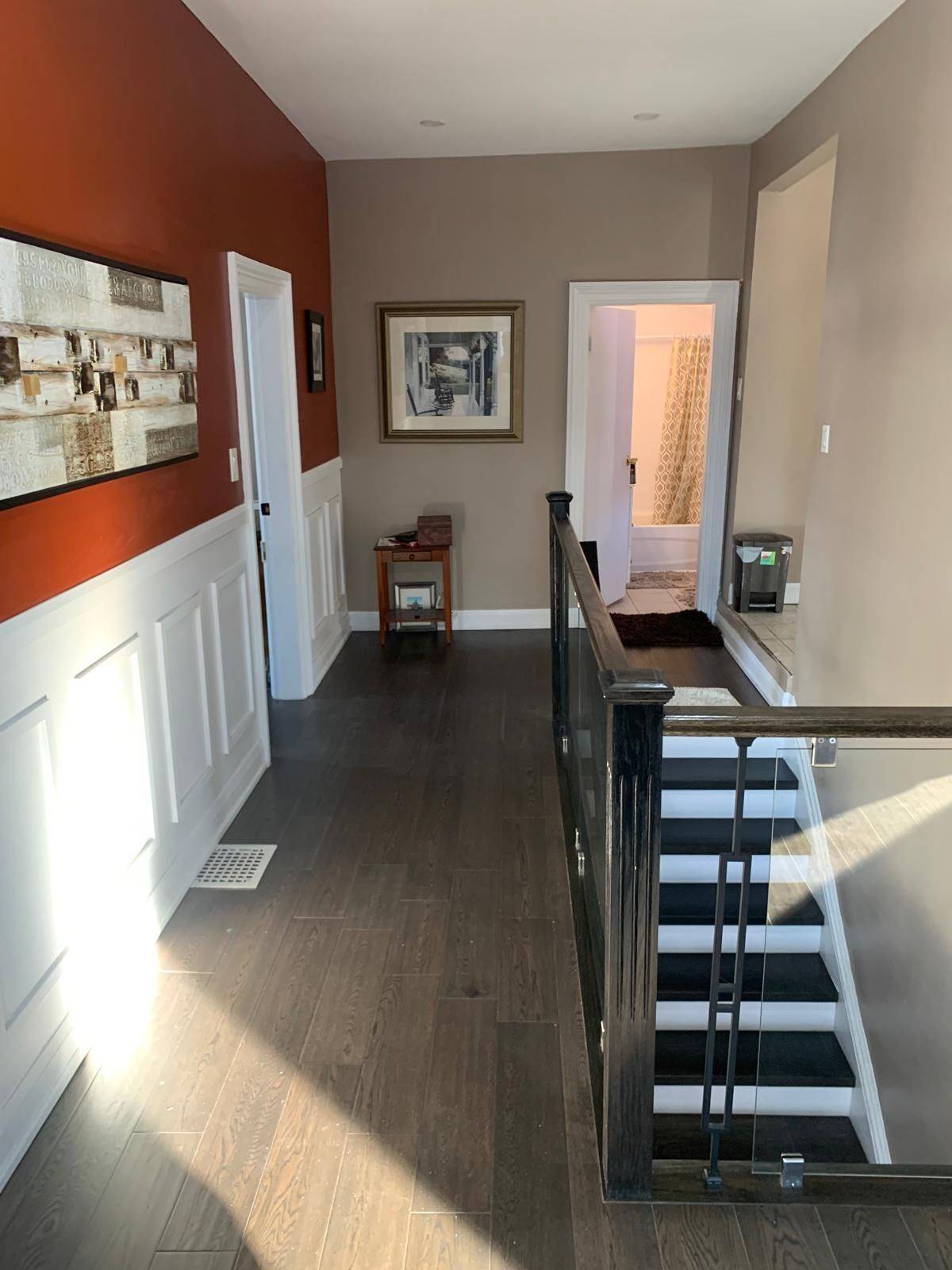 Cambridge, ON N1R 1W6,174 Main ST