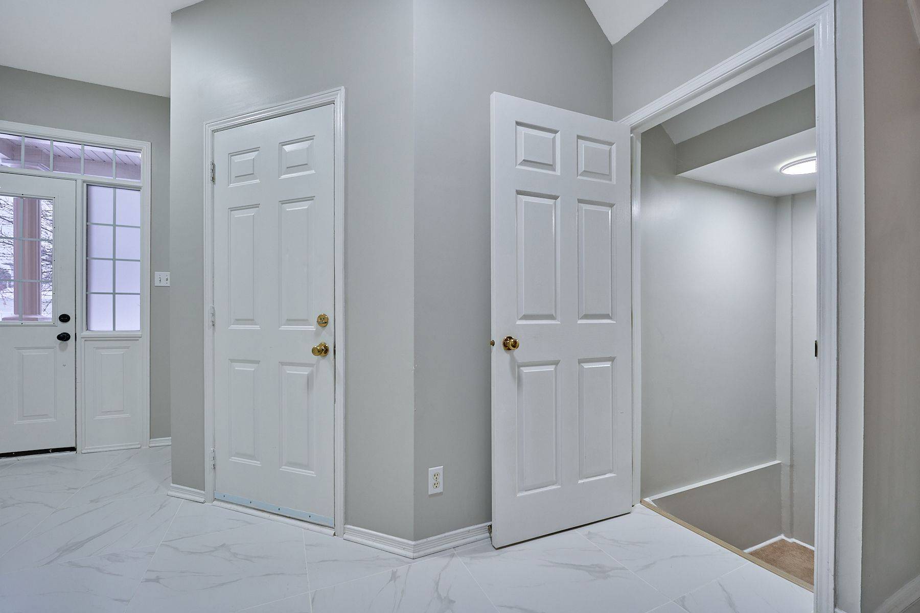 Kanata, ON K2T 1E1,71 Hemlo CRES