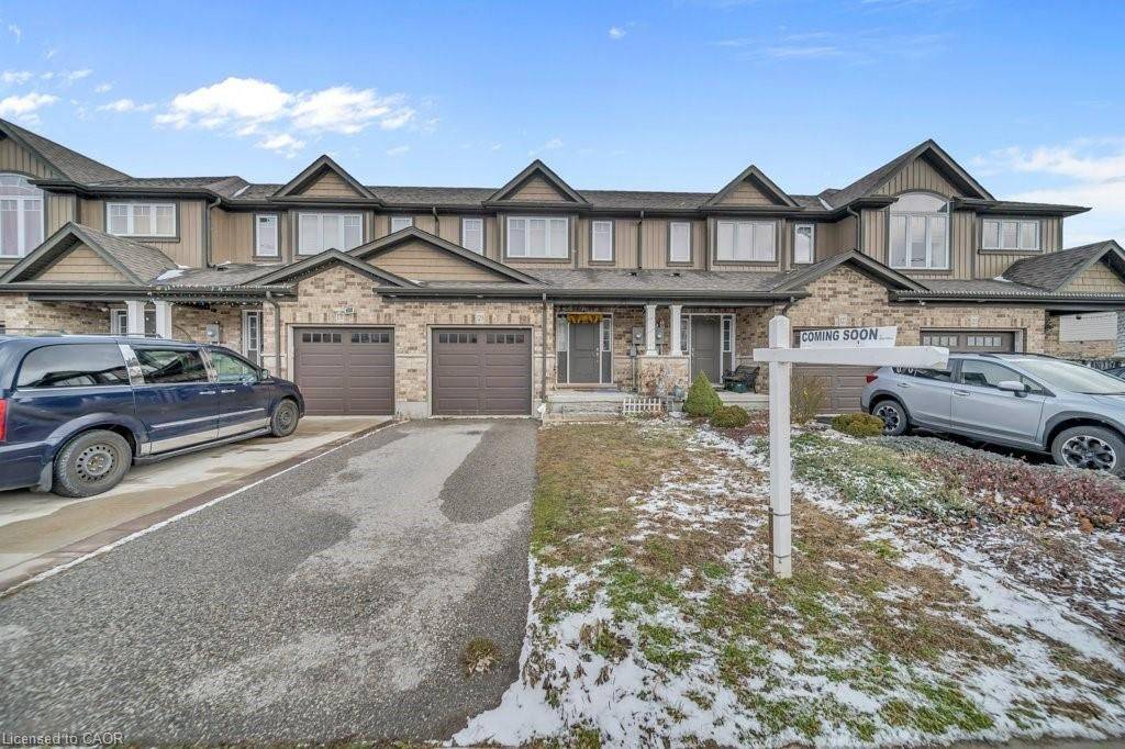 Kitchener, ON N2R 1Y4,129 templewood DR