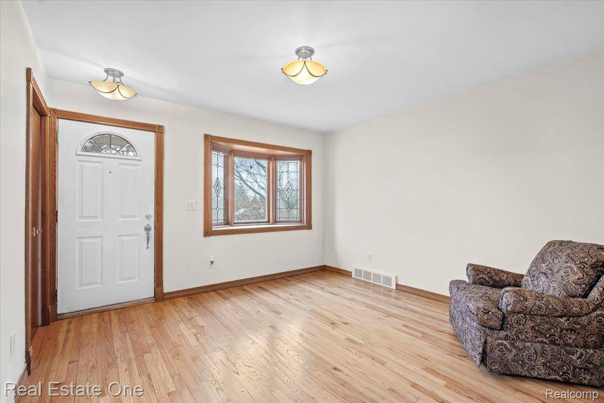 Riverview, MI 48193,17469 Poplar ST