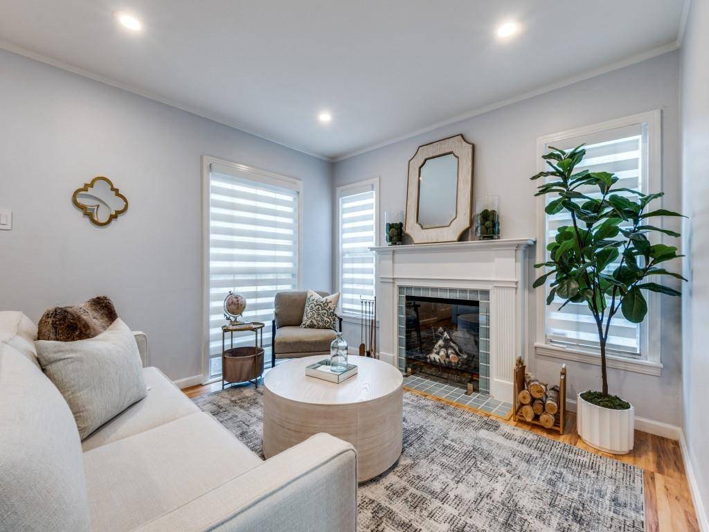 Dallas, TX 75206,5739 Ellsworth Avenue