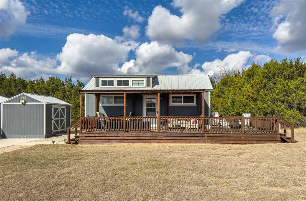 Blum, TX 76627,100 Creekview