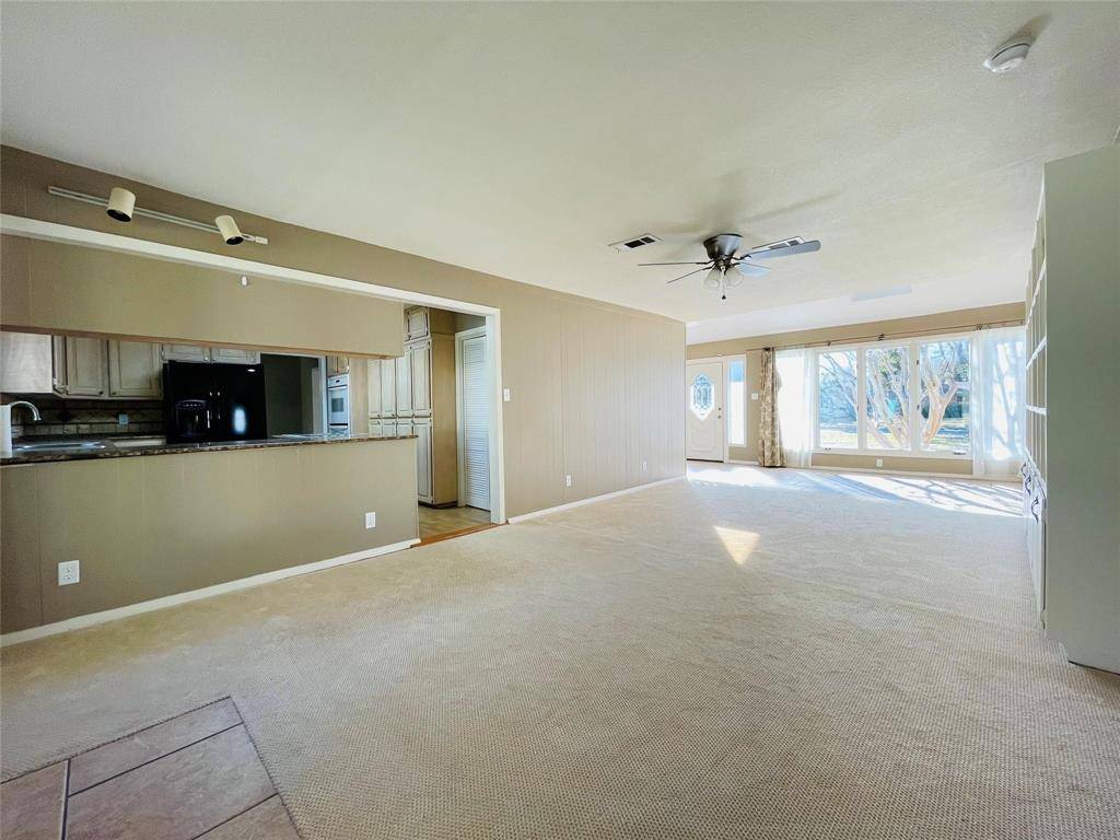 River Oaks, TX 76114,5000 Barbara Road