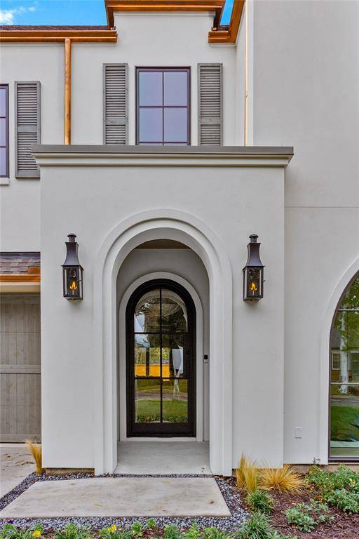 Dallas, TX 75214,6454 Kenwood Avenue