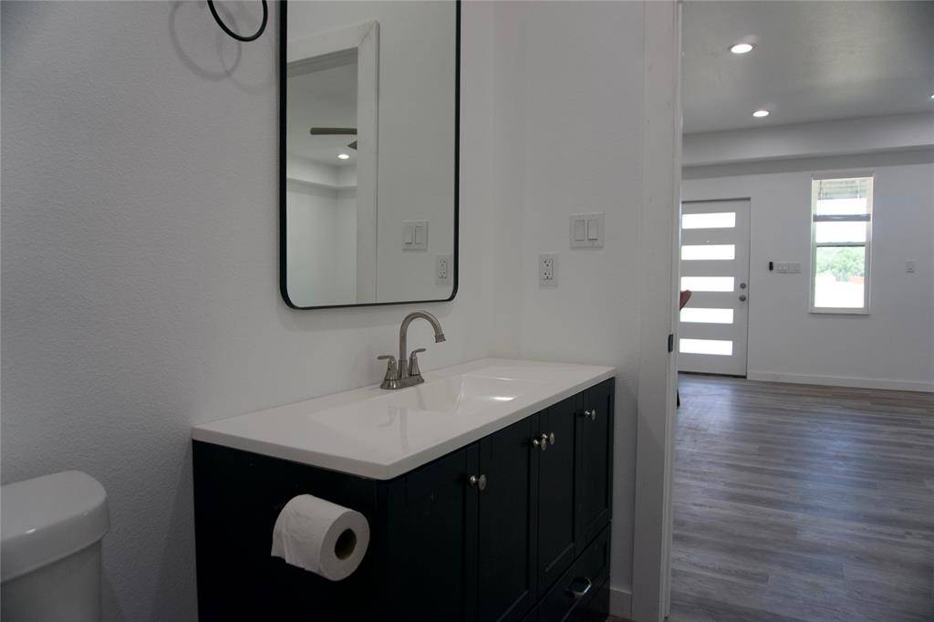 Farmersville, TX 75442,325 County Road 560 #B