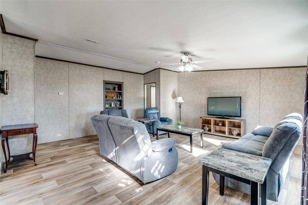 Springtown, TX 76082,200 Farmhouse Road