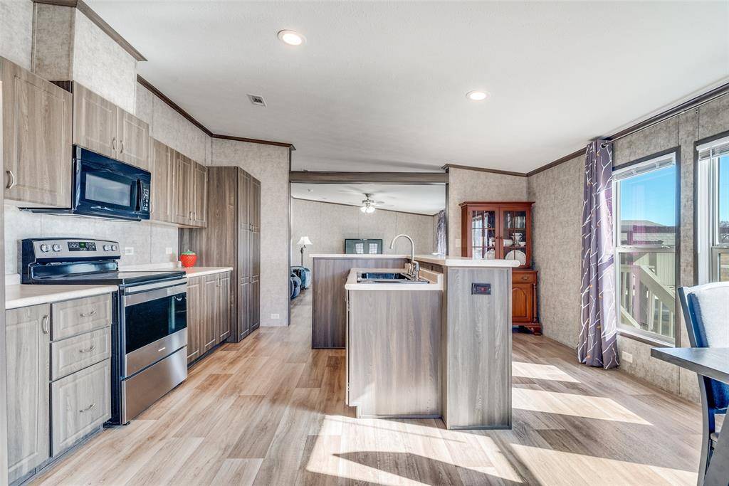 Springtown, TX 76082,200 Farmhouse Road