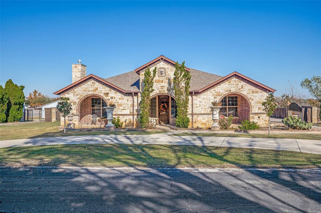 Roanoke, TX 76262,308 Sheri Lane