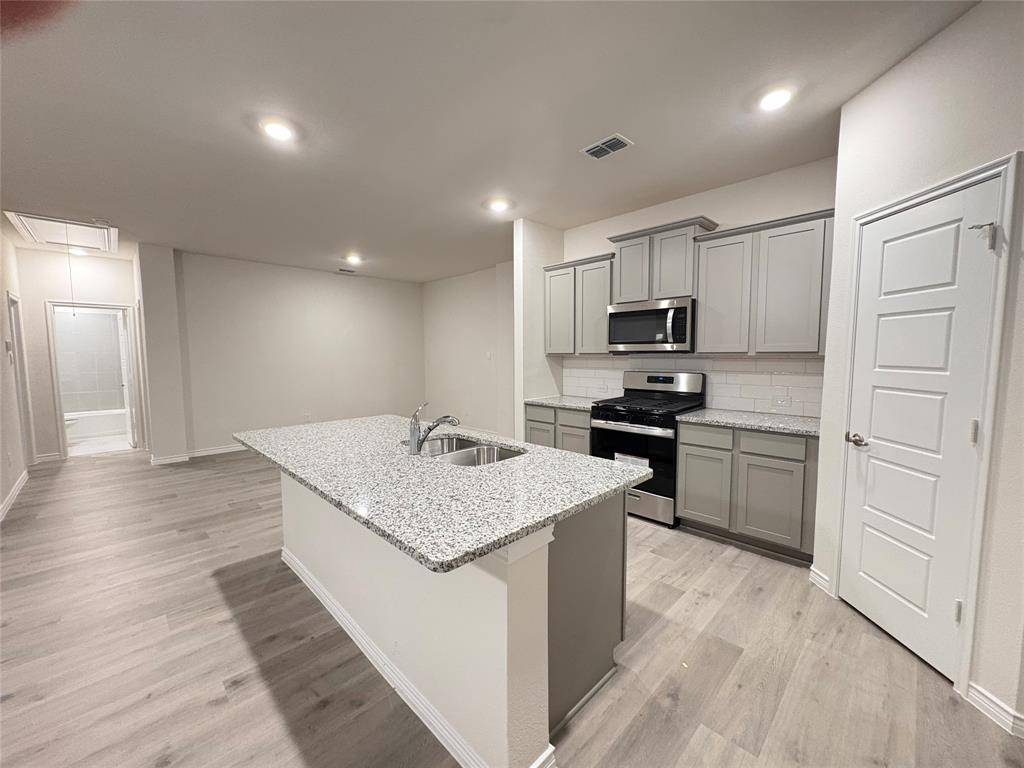 Aubrey, TX 76227,10120 High Grade Drive