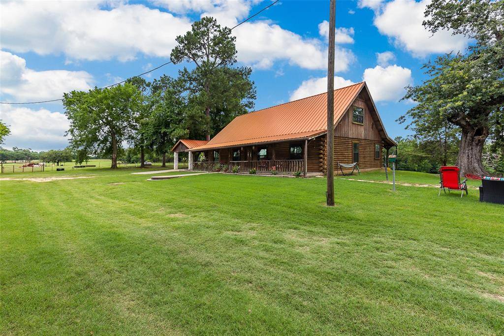 Winnsboro, TX 75494,1517 County Road Sw 3170