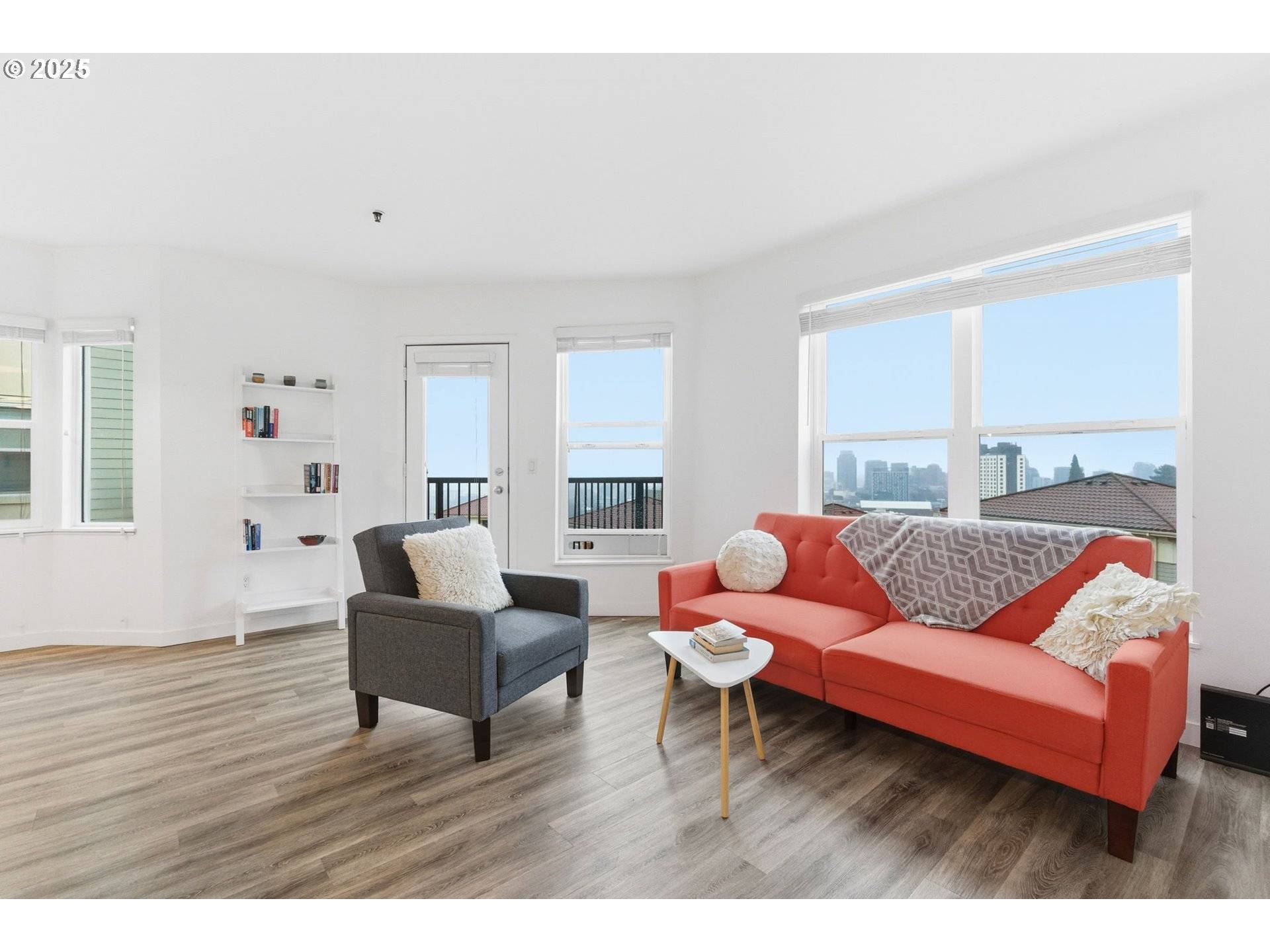 Portland, OR 97210,303 NW Uptown TER #2B