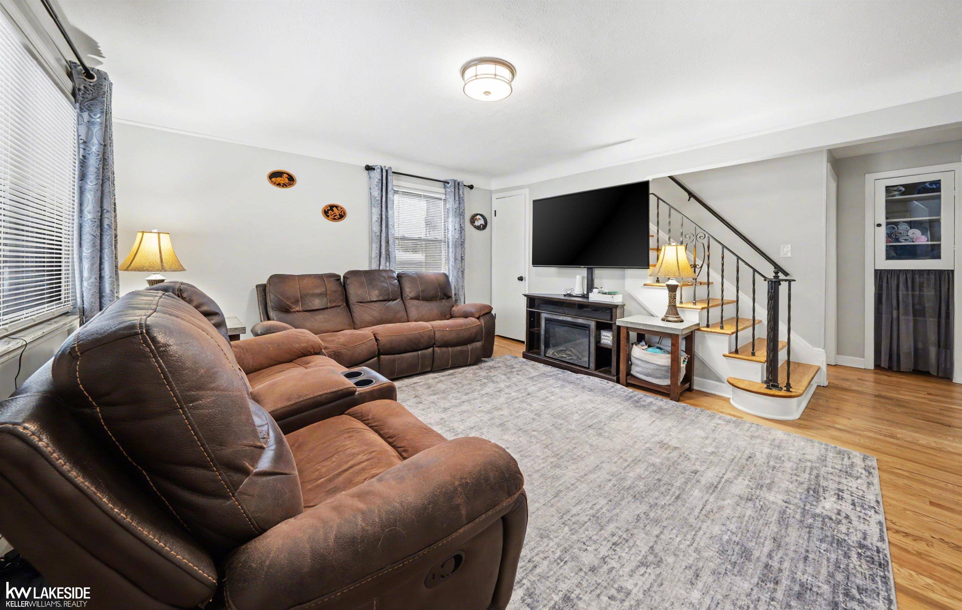 Center Line, MI 48015,8205 State PARK