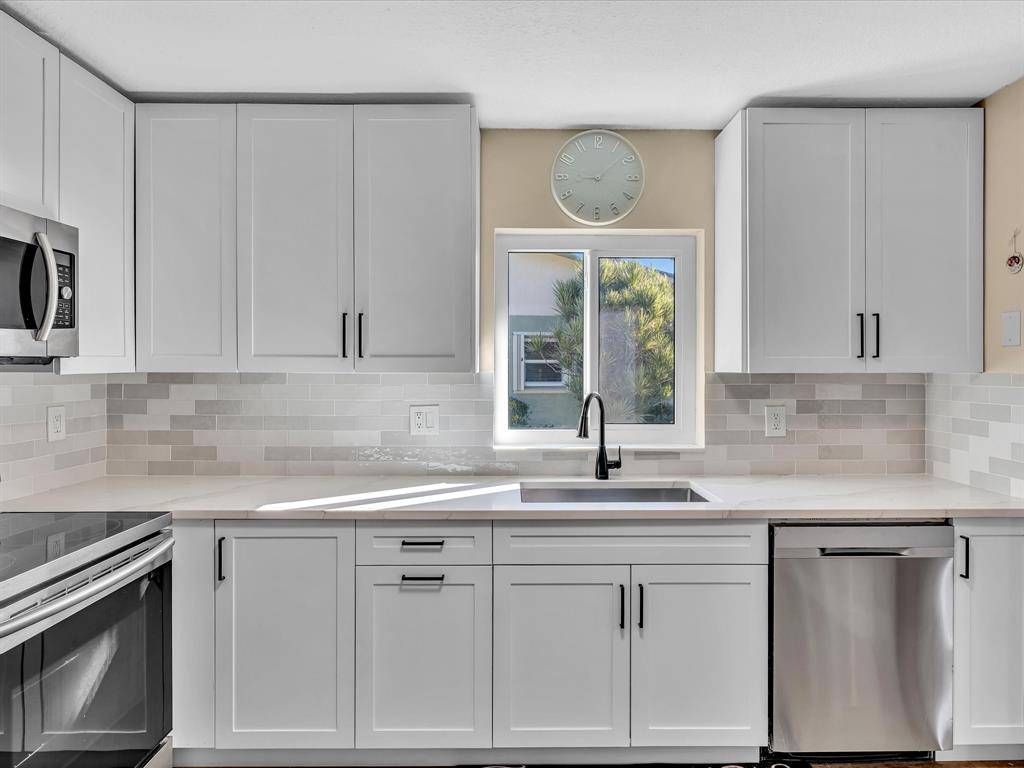 Delray Beach, FL 33484,6098 Stanley Ln