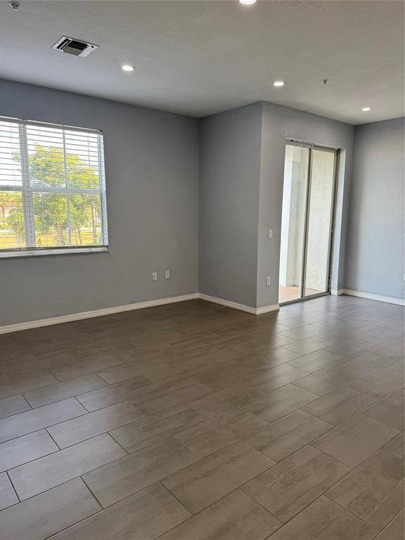 Royal Palm Beach, FL 33414,2137 Shoma Dr #156 Bldg 17