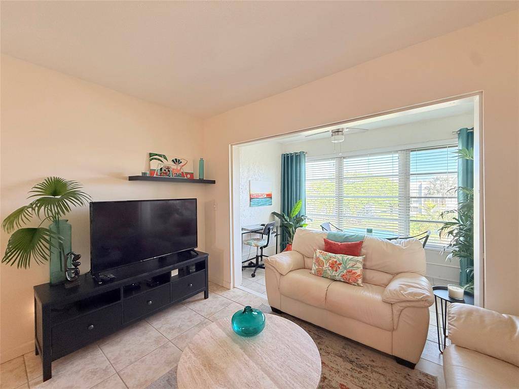 Margate, FL 33063,6650 Royal Palm Blvd #311 C