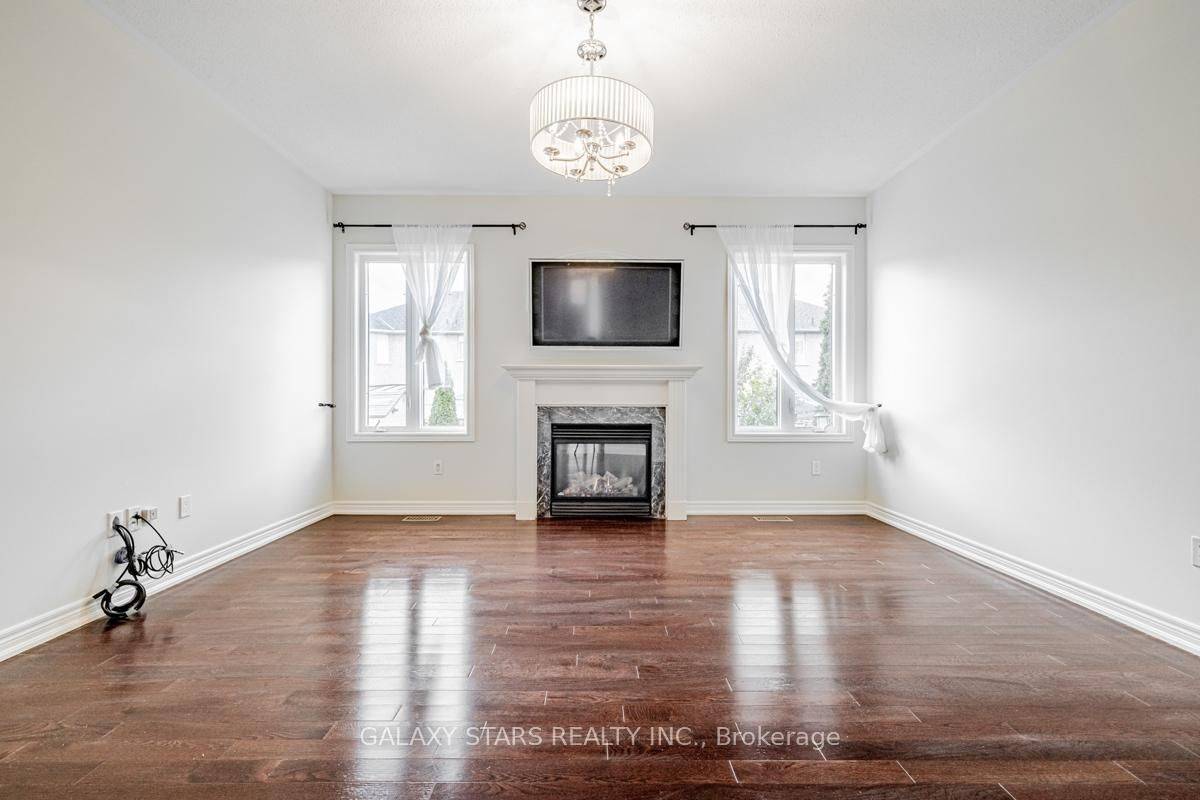 Vaughan, ON L4H 0B7,63 Trudeau DR