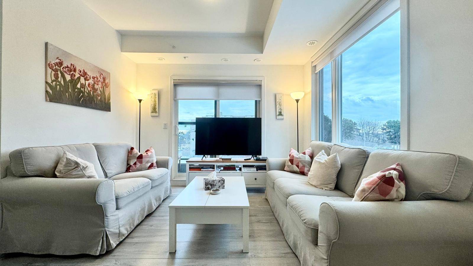 Mississauga, ON L5L 0B8,3472 Widdicombe WAY #13