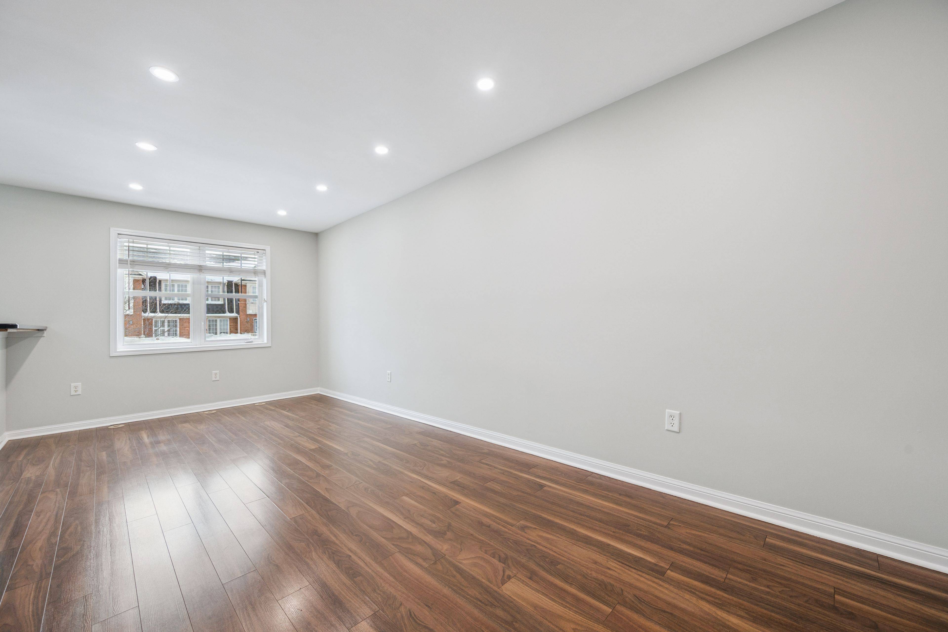 Oakville, ON L6M 5J1,3061 DEWRIDGE AVE