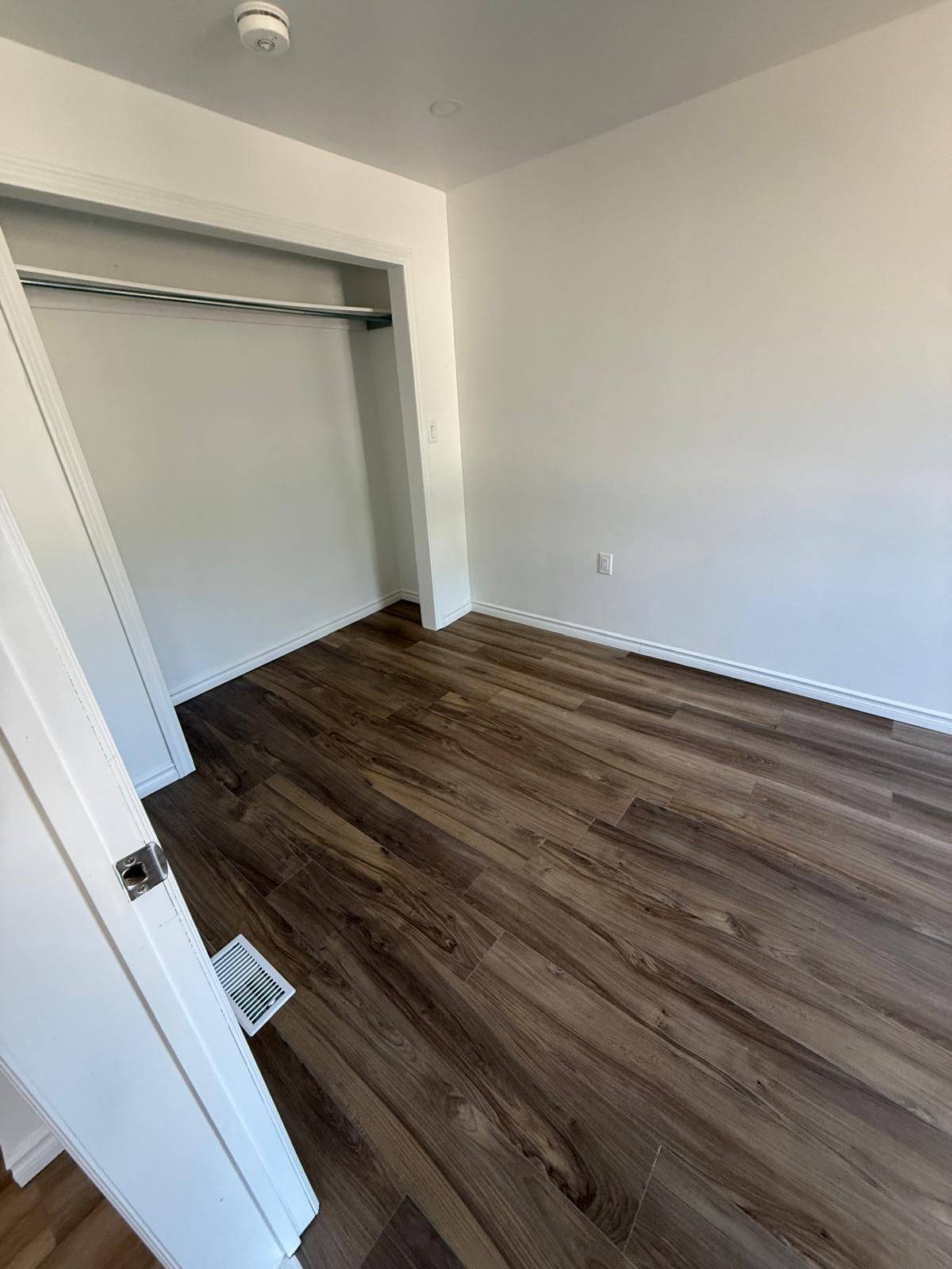 Kingston, ON K7K 4N6,35 Kingscourt AVE