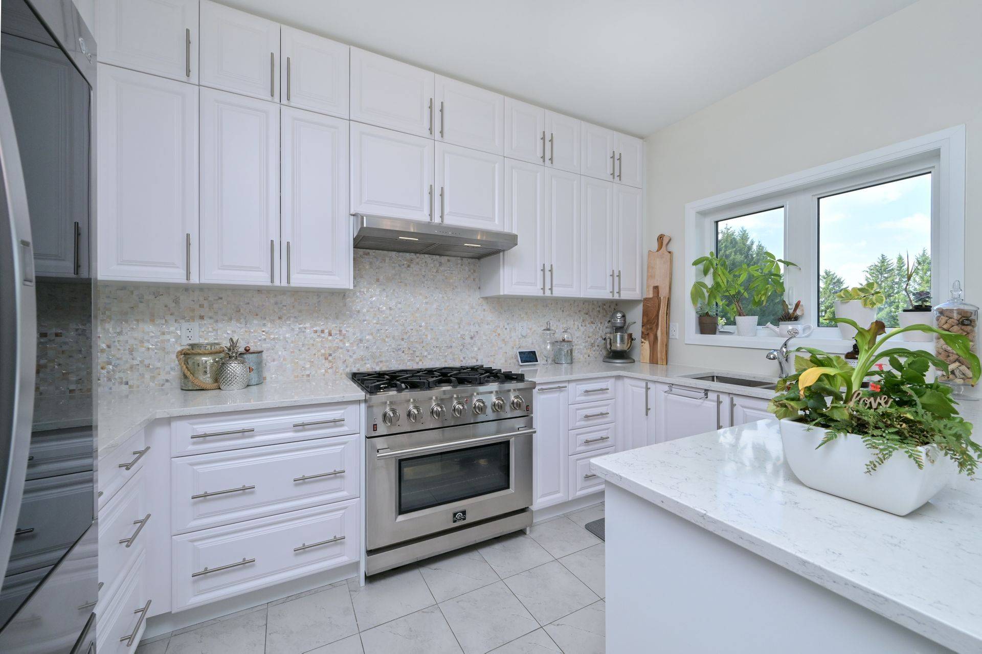 East Luther Grand Valley, ON L9W 7R5,39 Rainey DR