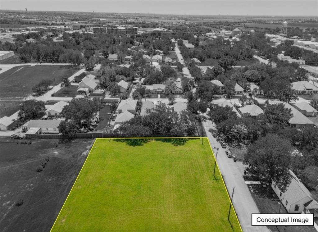 Celina, TX 75009,403 Pecan Street