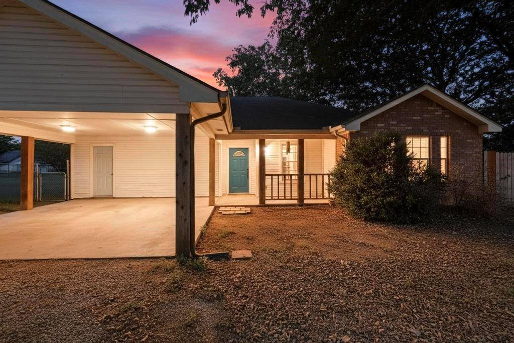 Reno, TX 76020,109 Pleasant Run