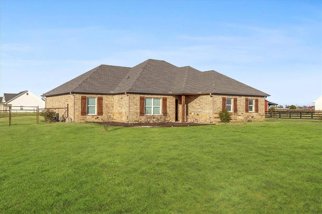 Caddo Mills, TX 75135,5018 County Road 2708