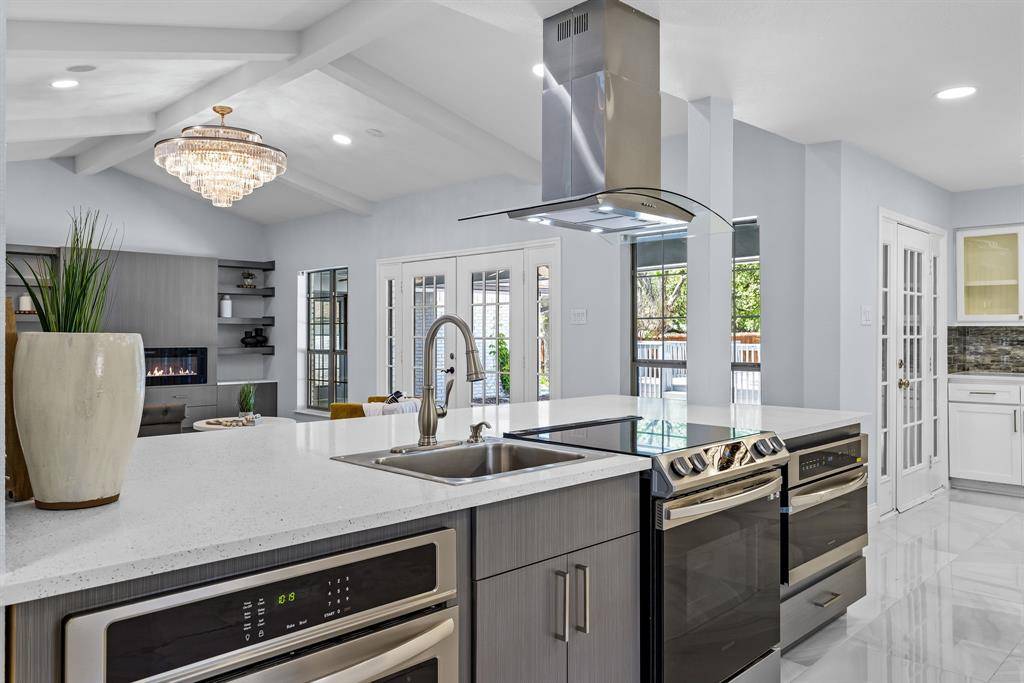 Dallas, TX 75248,14909 Hillcrest Road