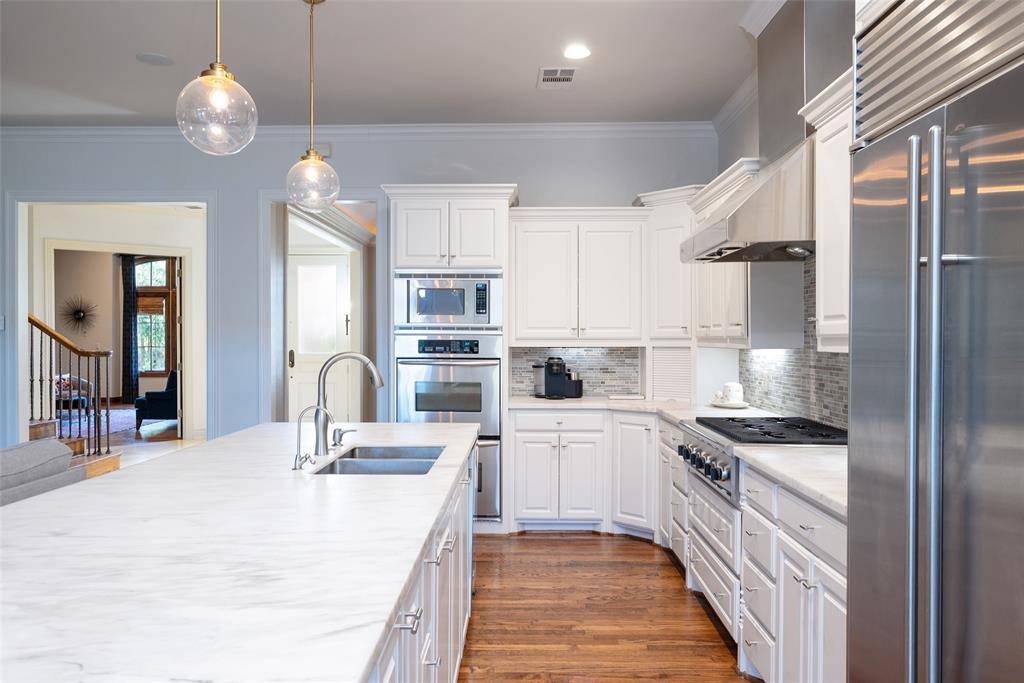 Dallas, TX 75209,4422 Pomona Road