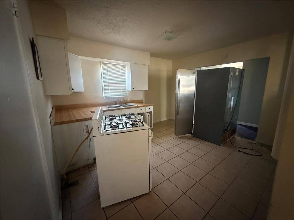 Desoto, TX 75115,223 Church Street