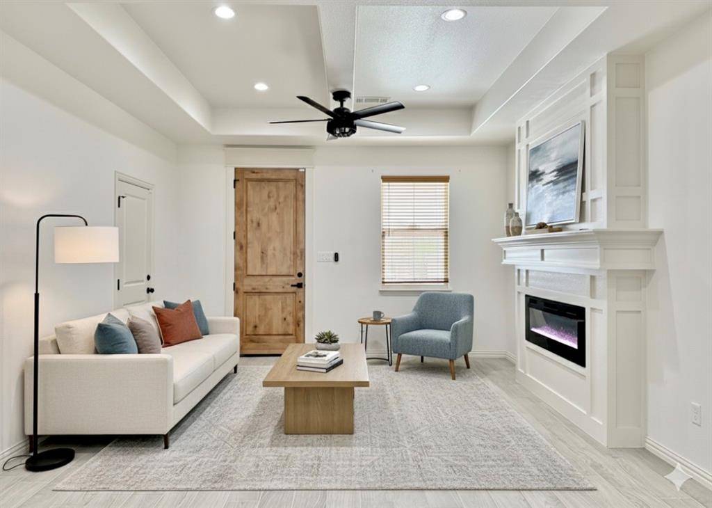 Granbury, TX 76048,5609 San Jacinto Drive