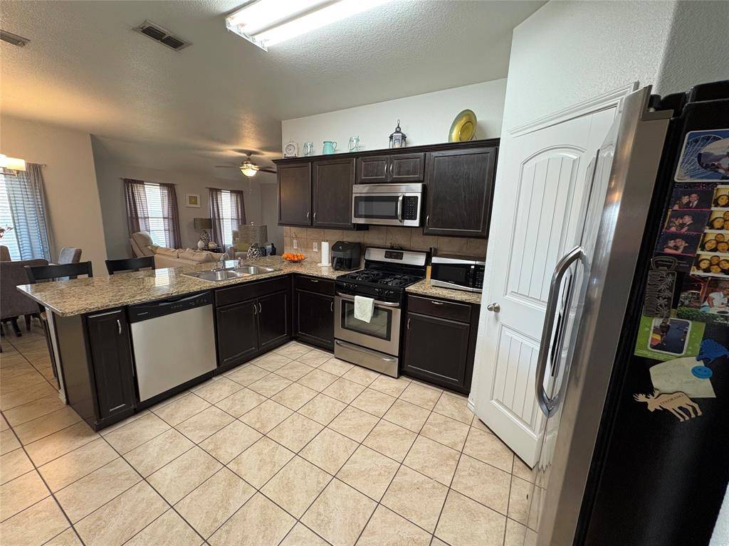 Fort Worth, TX 76179,1213 Walnut Cliff Court