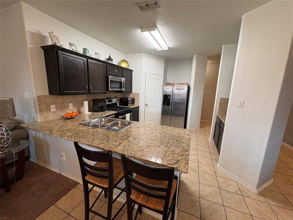 Fort Worth, TX 76179,1213 Walnut Cliff Court