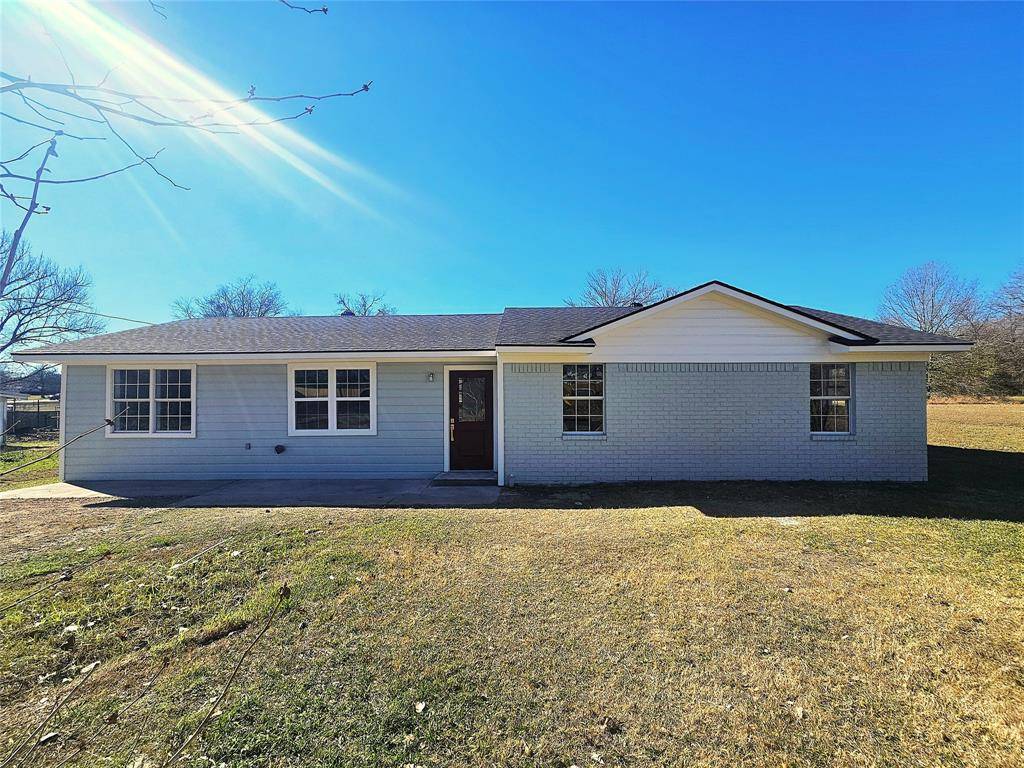 Groesbeck, TX 76642,910 Willow Pond Road
