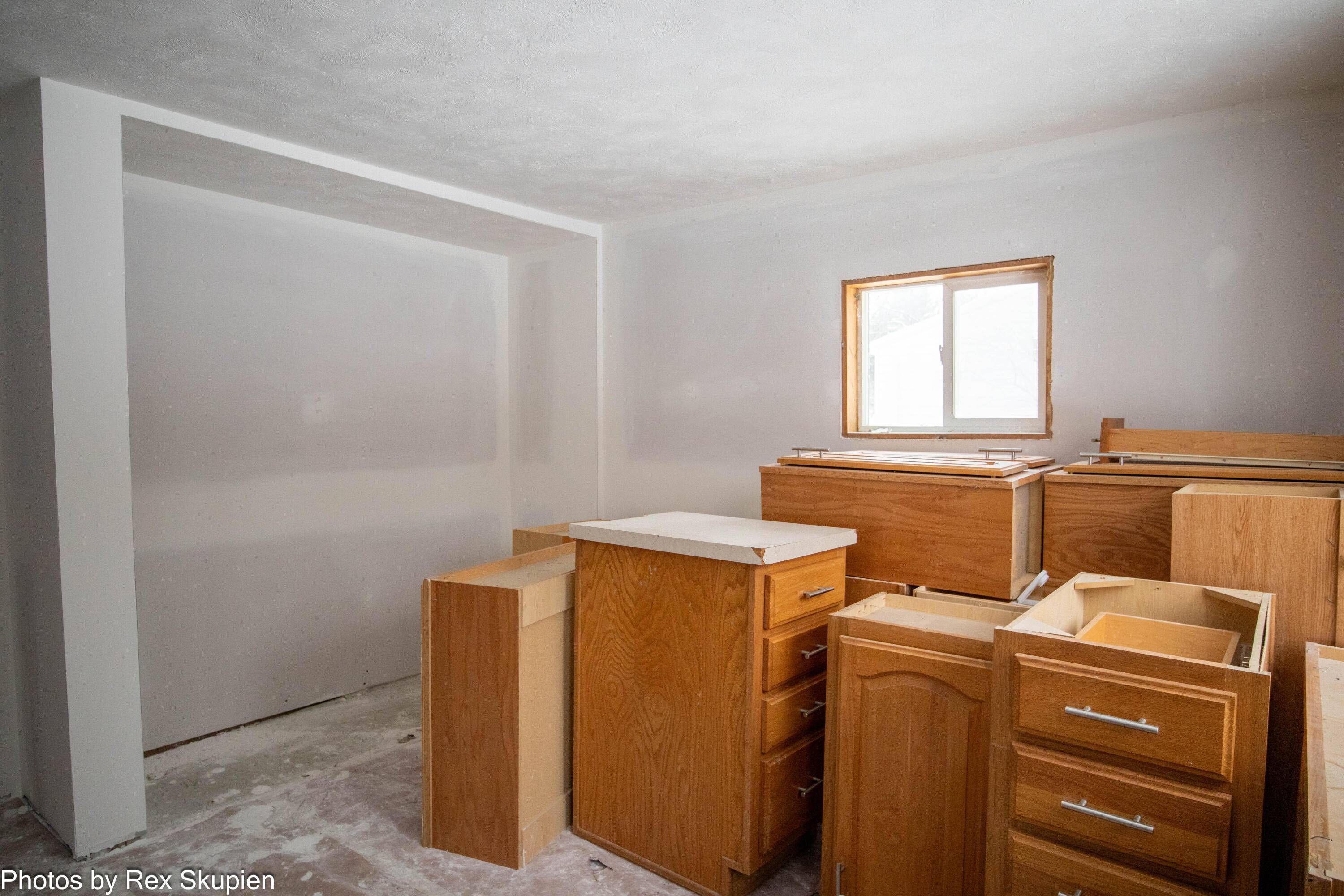 Grant, MI 49327,10021 S Mason DR