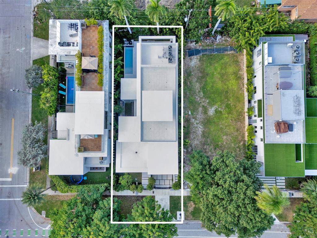 Miami, FL 33129,2130 S MIAMI AVE