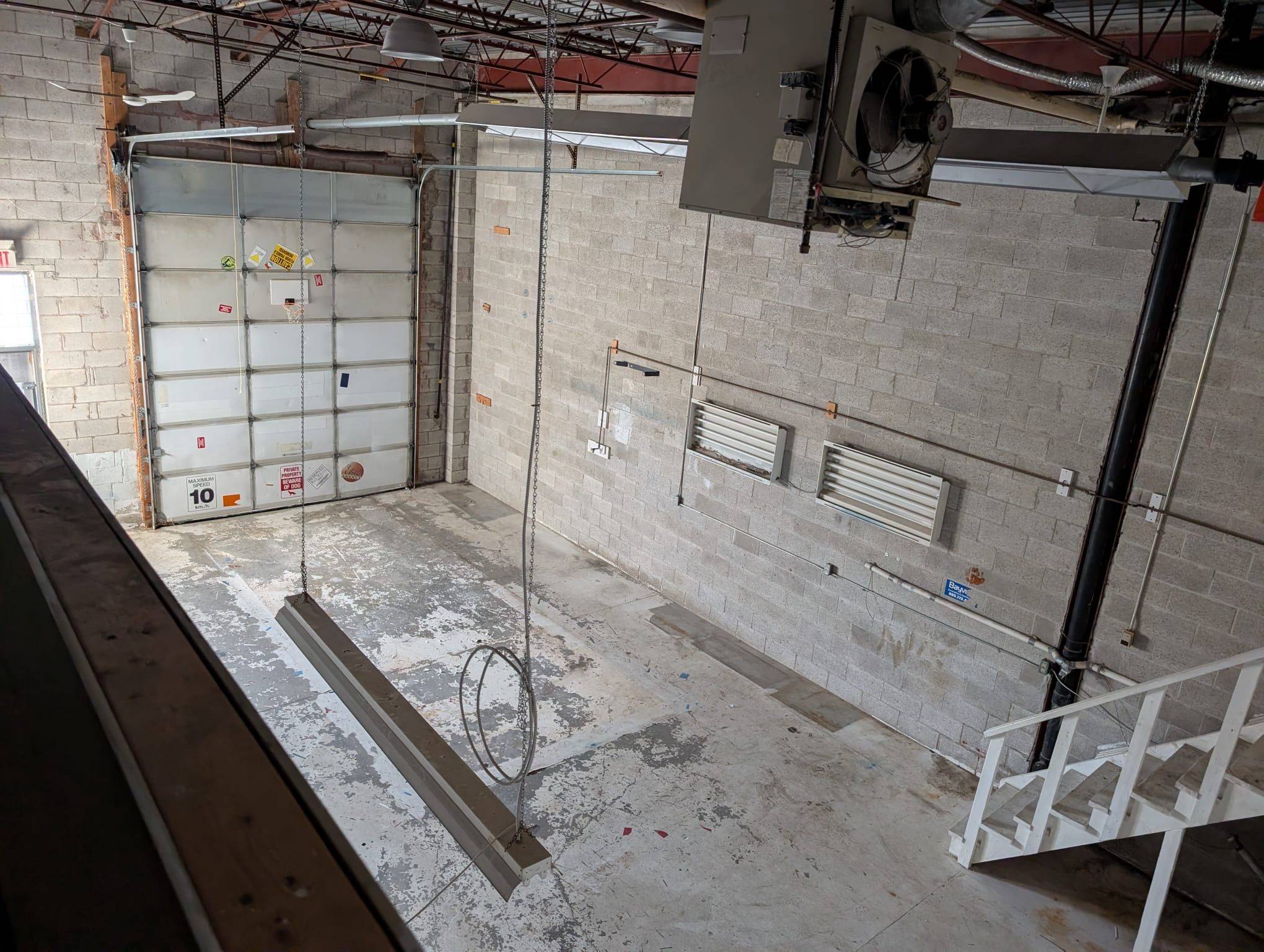 Vaughan, ON L4K 4H4,644 Millway AVE #5