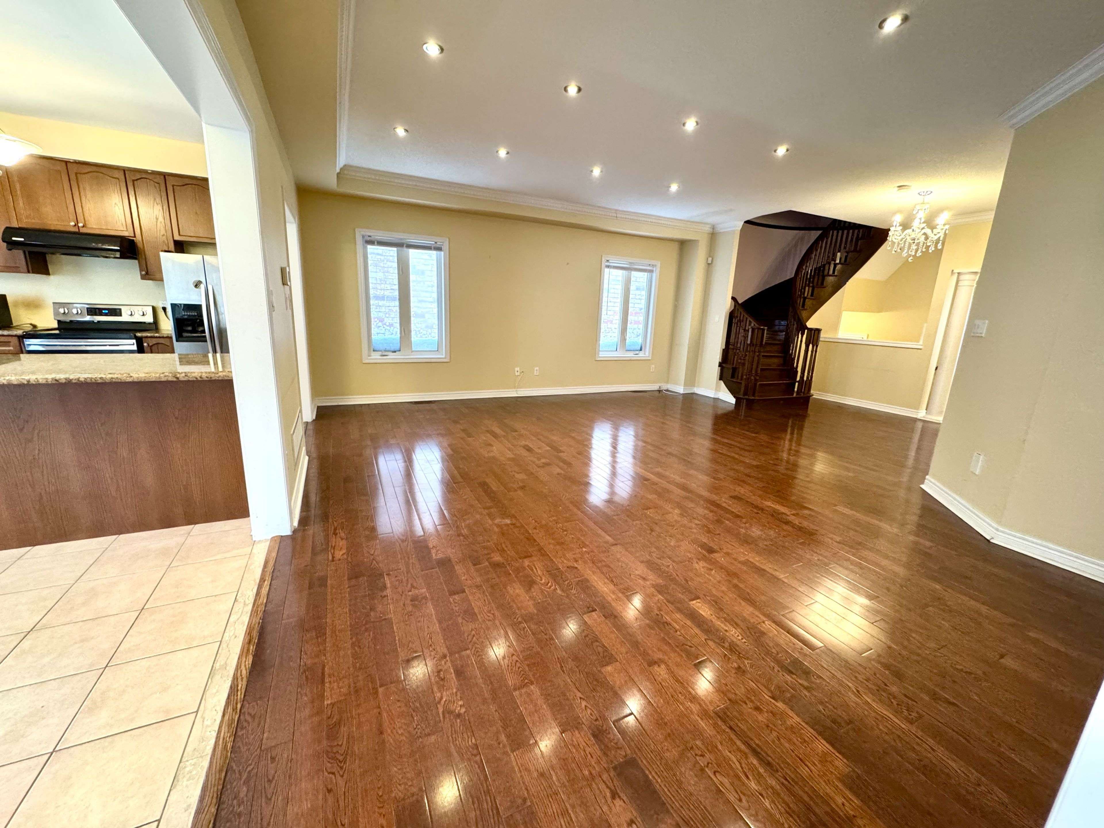 Markham, ON L6E 1Y9,15 Peterkin RD