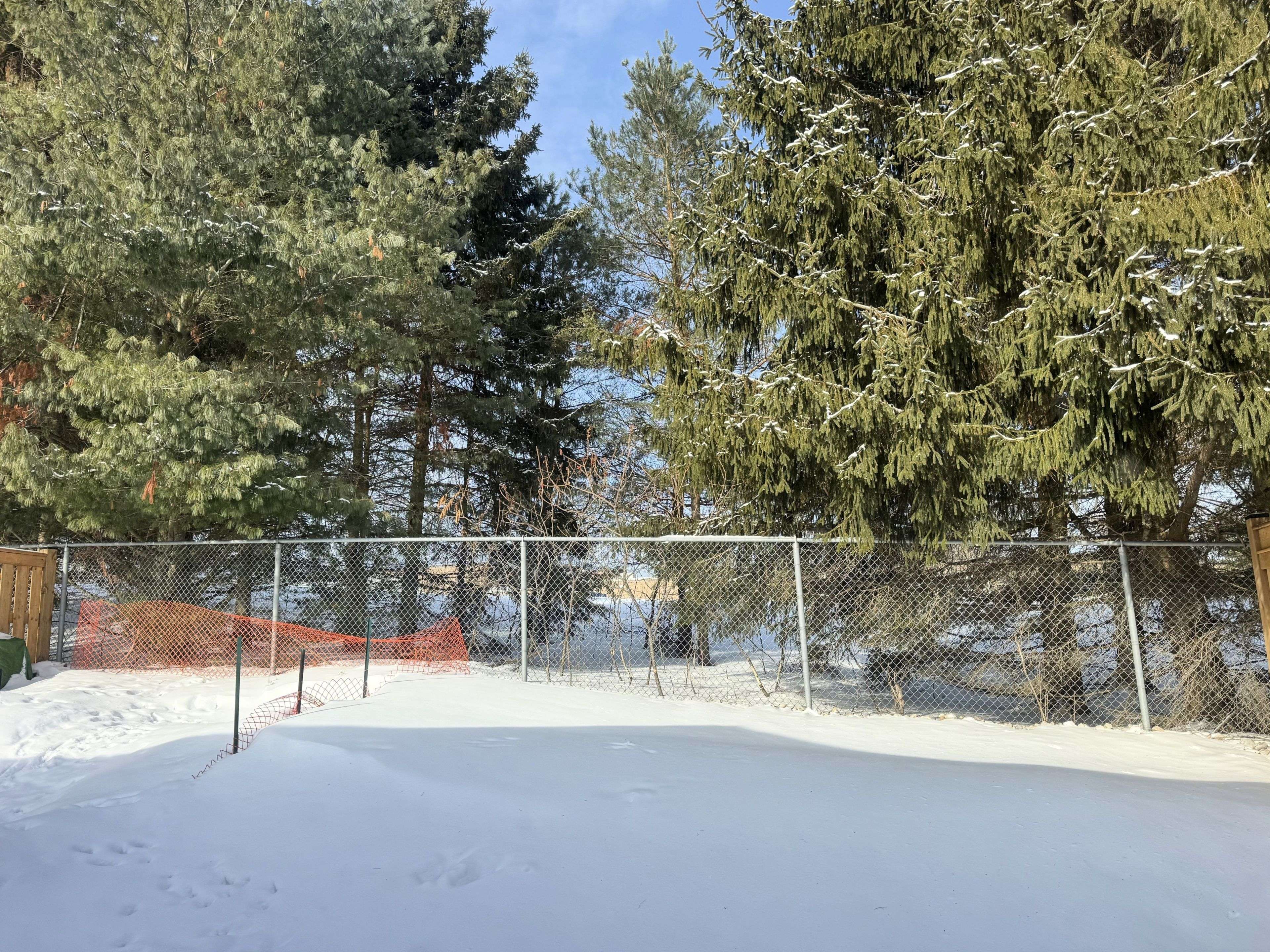 Penetanguishene, ON L9M 0W8,8 REVOL RD